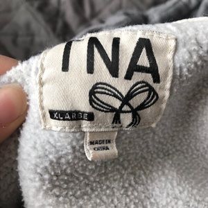 tna hoodie